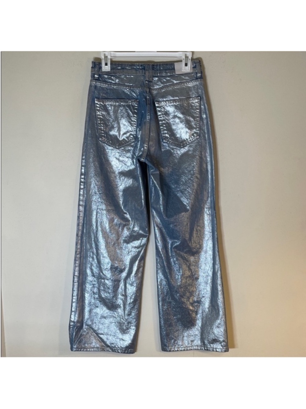 NEW! Blogger’s Favorite Zara Boho Metallic Wide Leg Jeans in Light Silver. 4. - Picture 13 of 16